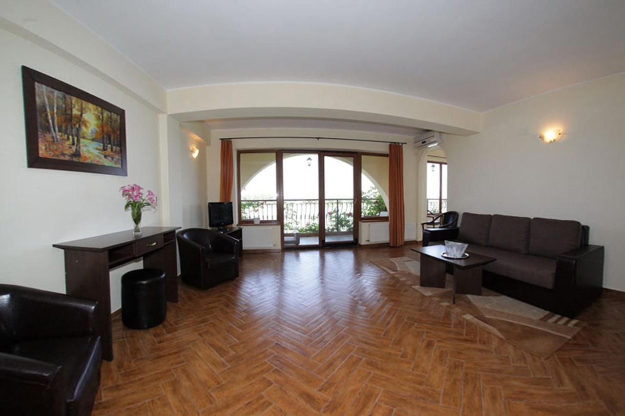 Hotel Insula